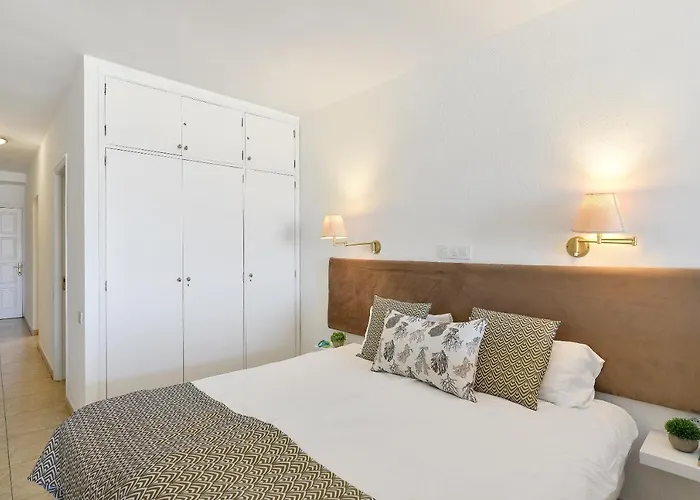 Don Carlos Las Palmas