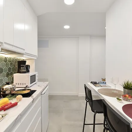 Don Carlos דירה *