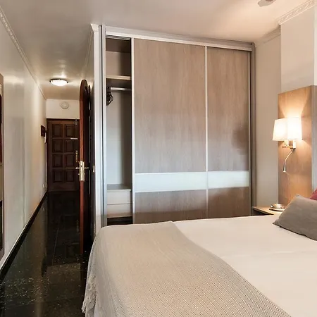 Apartman Don Carlos *