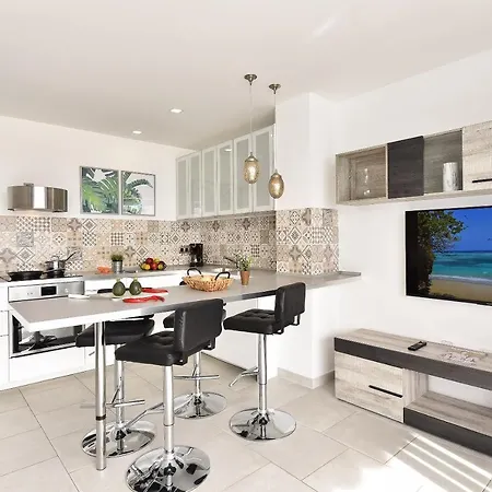 Don Carlos Apartment